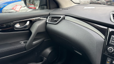 Nissan Qashqai 1.3 DiG-T Acenta Premium 5dr Petrol Hatchback